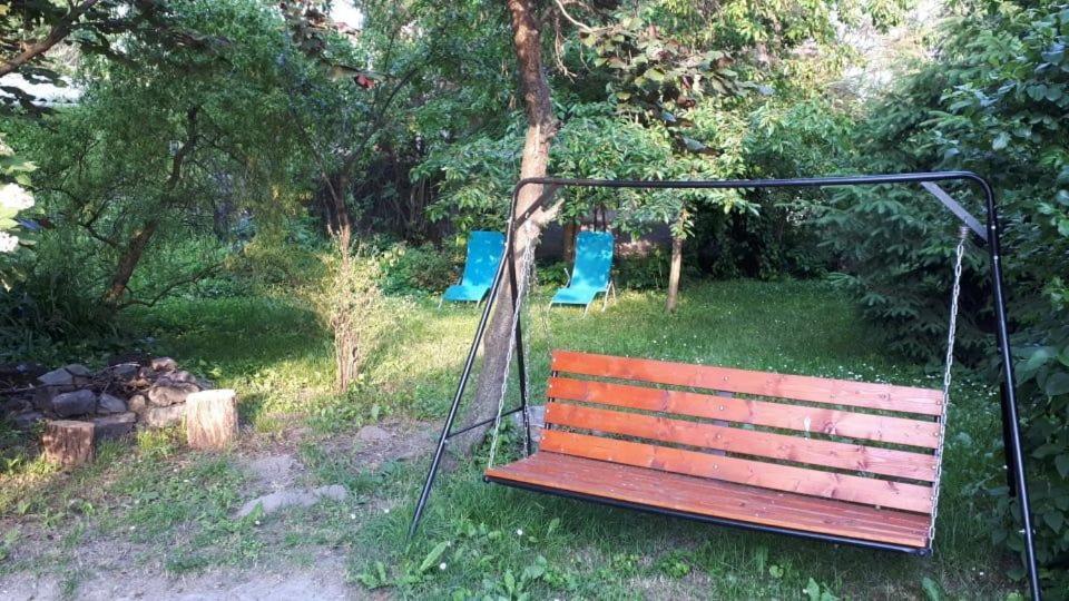 Kerekparos Es Zarandok Vendeghaz Villa Apostag Екстериор снимка